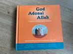 God, Adonai, Allah wereldgodsdiensten, Ophalen of Verzenden, Zo goed als nieuw