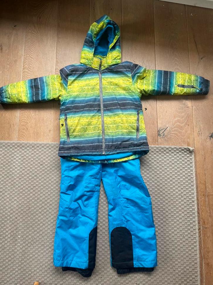 Skikleding mt 122-128 COMPLEET PAKKET!, Kinderen en Baby's, Kinderkleding | Maat 122, Zo goed als nieuw, Jongen of Meisje, Setje