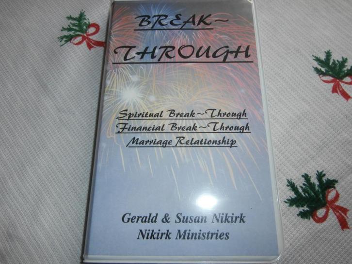 Cassettebandje break through gerald and susan nikirk usa, Cd's en Dvd's, Cassettebandjes, Gebruikt, Voorbespeeld, Religie en Gospel