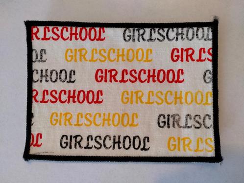 Girlschool band hardrock rock muziek kleding patch embleem, Verzamelen, Muziek, Artiesten en Beroemdheden, Zo goed als nieuw, Kleding