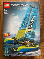 Lego Technic 42105 Catamaran - Nieuw in doos!, Kinderen en Baby's, Speelgoed | Duplo en Lego, Ophalen of Verzenden, Nieuw, Complete set