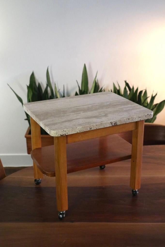 Vintage serveertafeltje / tafel retro mid century deens 60, Minder dan 55 cm, Vierkant, Zo goed als nieuw, Hout
