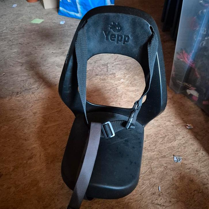 Yepp Fietszitje Achter lekker op de fiets, Fietsen en Brommers, Fietsaccessoires | Fietsstoeltjes, Gebruikt, Ophalen of Verzenden