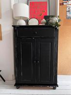 Meidenkast zwart, Antiek en Kunst, Antiek | Meubels | Kasten, Ophalen