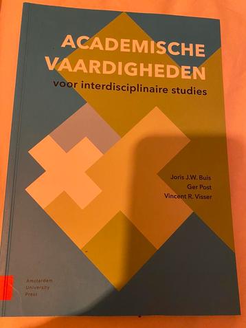 Academische vaardigheden voor interdisciplinaire studies beschikbaar voor biedingen