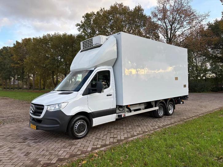 Mercedes-Benz Sprinter 519 Clixtar koel-vries THERMO KING EU, Auto's, Bestelauto's, Bedrijf, Te koop, Achteruitrijcamera, Adaptive Cruise Control