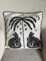 Kussen H&M Home zwart wit, tijger / palmboom, Ophalen, Zo goed als nieuw, Wit, Vierkant