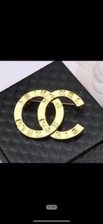 Chanel look Broche, Sieraden, Tassen en Uiterlijk, Broches, Nieuw, Goud, Overige materialen, 4 tot 7 cm