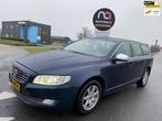 Volvo V70 2015 * 2.4 D5 AWD Kinetic * 4X4 AANDRIJVING ! * AU, Auto's, Automaat, Euro 5, Gebruikt, 2000 kg
