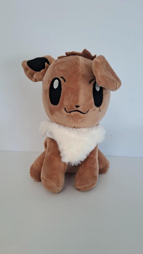 Eevee Pokémon knuffel, Kinderen en Baby's, Speelgoed | Knuffels en Pluche, Zo goed als nieuw, Overige typen, Ophalen of Verzenden