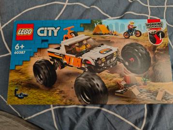 LEGO City 60387 Monster Truck - Zo goed als nieuw! beschikbaar voor biedingen