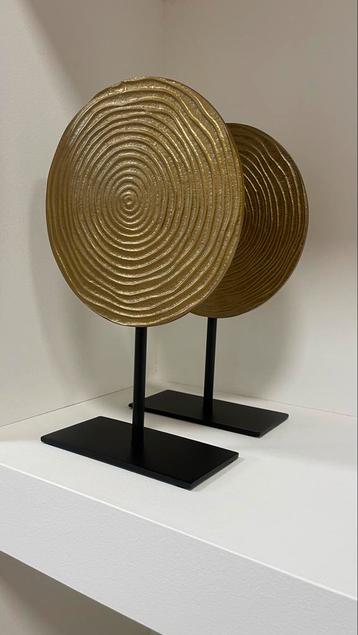 *LOMERE* Gouden Ornament beschikbaar voor biedingen