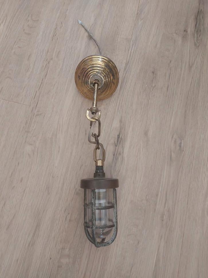 Kleine bronzen bully lamp kooilamp in zeer goede staat, Antiek en Kunst, Antiek | Lampen, Ophalen of Verzenden