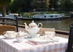 High tea servies van Bone China, Huis en Inrichting, Keuken | Servies, Ophalen, Zo goed als nieuw, Overige stijlen, Kop(pen) en/of Schotel(s)