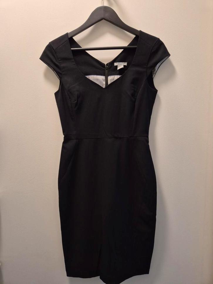 Ongedragen zwart jurkje van H&M maat 36, Kleding | Dames, Jurken, Nieuw, Maat 36 (S), Zwart, Boven de knie, Ophalen
