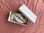 & Other Stories beige mesh hakjes maat 40, Schoenen met lage hakken, Beige, & Other Stories, Ophalen of Verzenden