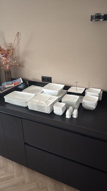 Yong Squito complete serviesset beschikbaar voor biedingen
