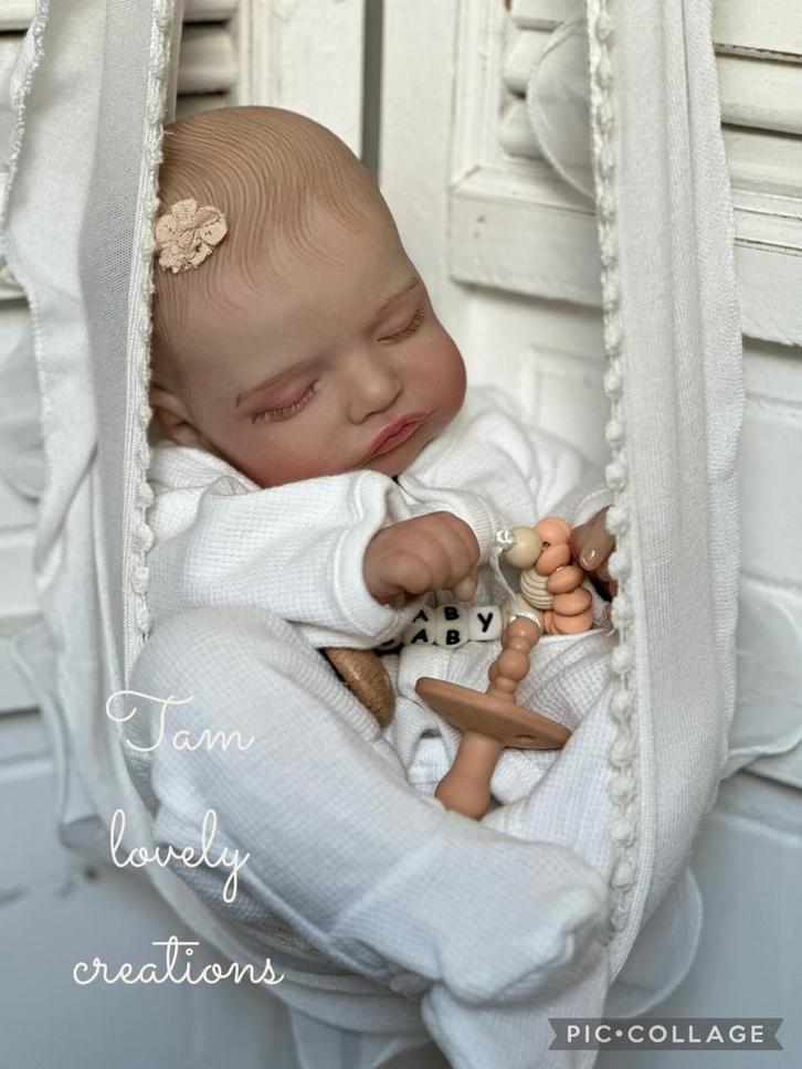 Reborn baby Rosalie, Verzamelen, Poppen, Nieuw, Babypop, Levensecht of Reborn, Verzenden
