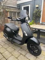 Vespa sprint 80cc - akrapović, Ophalen, Zo goed als nieuw, Benzine, Vespa
