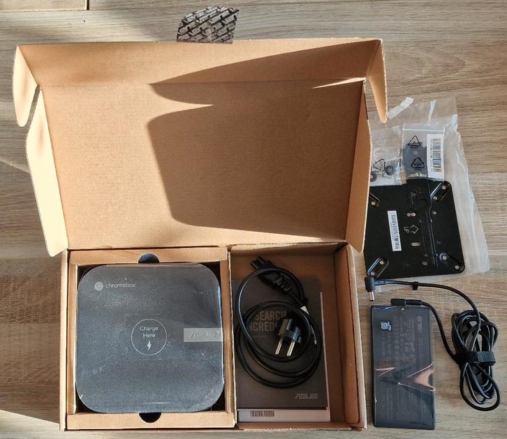 ASUS Chromebox 5-S7009UN+ i7-1260P - NIEUW, Computers en Software, Desktop Pc's, Nieuw, 4 Ghz of meer, SSD, Ophalen of Verzenden