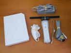 Nintendo Wii met Controller & Kabels, Spelcomputers en Games, Games | Nintendo Wii, 1 speler, Ophalen of Verzenden, Gebruikt, Vanaf 3 jaar
