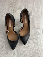 MNG 37 shoenen, Kleding | Dames, Schoenen, Ophalen of Verzenden, Zo goed als nieuw, Sneakers of Gympen