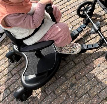 HeppieBabie meerijdplankje / meerijdplank universeel  beschikbaar voor biedingen