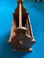 Houten tijdschriftenbak in zeer goede staat, Huis en Inrichting, Woonaccessoires | Krantenbakken en Lectuurbakken, Ophalen, Zo goed als nieuw