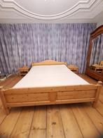 Bed met 2 nachtkastjes grenen van Cottage, Huis en Inrichting, Slaapkamer | Complete slaapkamers, Gebruikt, Ophalen, Tweepersoons