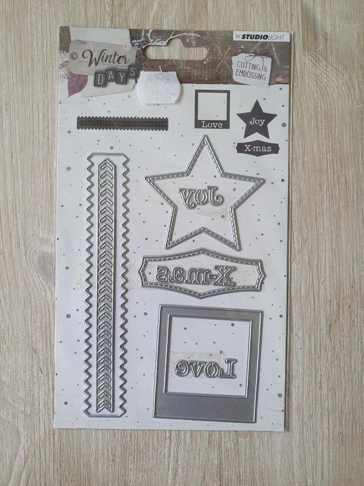 Studio Light - NIEUWE snijmallen - OPRUIMING !!, Hobby en Vrije tijd, Kaarten | Zelf maken, Nieuw, Pons of Mal, Overige thema's