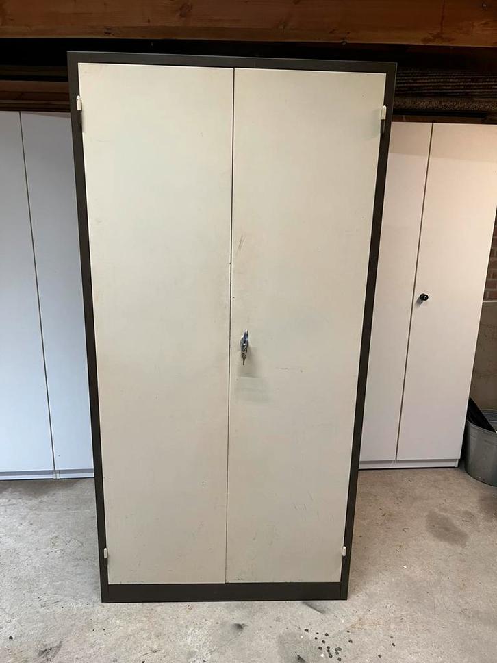 Mooie stalen werkplaats/garage kasten, Huis en Inrichting, Kasten | Roldeurkasten en Archiefkasten, Gebruikt, 150 tot 200 cm, 100 tot 150 cm