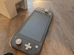 Nintendo Switch Lite Grijs CIB, Spelcomputers en Games, Spelcomputers | Nintendo Switch Lite, Grijs, ., Ophalen of Verzenden, Zo goed als nieuw