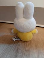 Nijntje knuffel met geel pakje 18 cm miffy, Ophalen of Verzenden, Konijn
