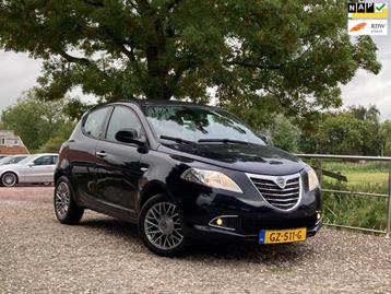 Lancia Ypsilon 0.9 TwinAir Platinum | Clima + Leder nu €4. beschikbaar voor biedingen