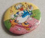 Donald Duck button, Ophalen of Verzenden, Zo goed als nieuw, Figuurtje, Button