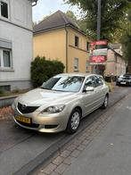 Mazda 3 1.6 Hatchback 2005 Bruin, Voorwielaandrijving, 1160 kg, 4 cilinders, Bruin