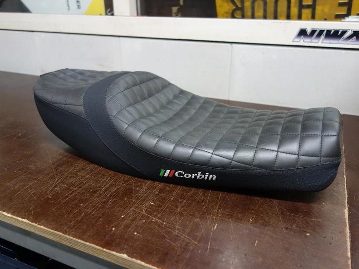 Moto Guzzi V9 bobber Corbin zadel, Motoren, Accessoires | Overige, Zo goed als nieuw, Ophalen of Verzenden