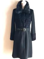 Chique zwarte mantel van Benneton met luxe details, Maat 38/40 (M), Benneton, Zwart, Nieuw