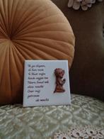 Brocant Tegeltje met Biddend Jongetje en Tekst ** Mimosa **, Ophalen of Verzenden