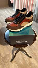 Dames schoenen, Bruin, Ophalen of Verzenden, Sneakers of Gympen, Zo goed als nieuw