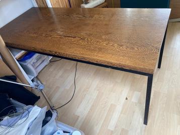 Werktafel  beschikbaar voor biedingen
