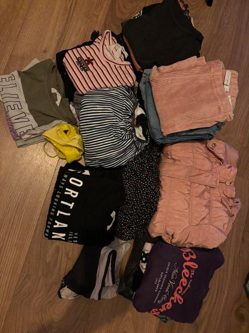 Meisjes kleding 9-10 jaar, Kinderen en Baby's, Kinderkleding | Kinder-kledingpakketten, Zo goed als nieuw, Maat 134, Ophalen of Verzenden