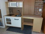 Keukentje incl zelfgemaakt blad met (koel)kast, Ophalen, Gebruikt, Hout, Speelkeuken-accessoire