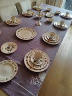 Wedgwood Windsor kerst servies, Huis en Inrichting, Ophalen, Zo goed als nieuw, Bord(en), Wedgwood
