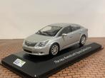 Toyota Avensis Sedan 2008 Zilvergrijs Minichamps 1:43, Ophalen of Verzenden, Zo goed als nieuw, Auto, MiniChamps