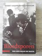 Bloedsporen - Danny Ilegems & Raf Sauviller, Ophalen of Verzenden, Gelezen, Wereld