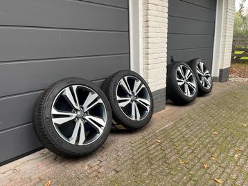 Volvo V60 Cross Country Michelin winterset 235/45/19 beschikbaar voor biedingen