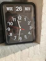 Twemco BQ12 Kalenderklok - seniorenklok, Ophalen of Verzenden, Gebruikt, Digitaal, Wandklok