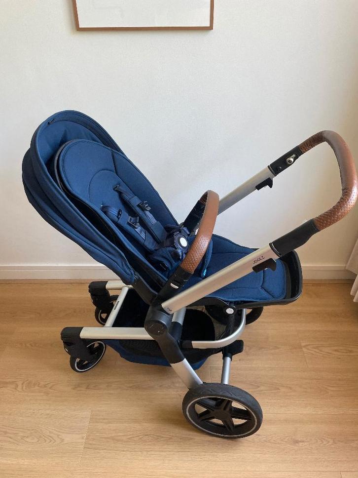 Navy blauwe Joolz Hub+, in zeer goede staat, Kinderen en Baby's, Kinderwagens en Combinaties, Zo goed als nieuw, Kinderwagen, Overige merken