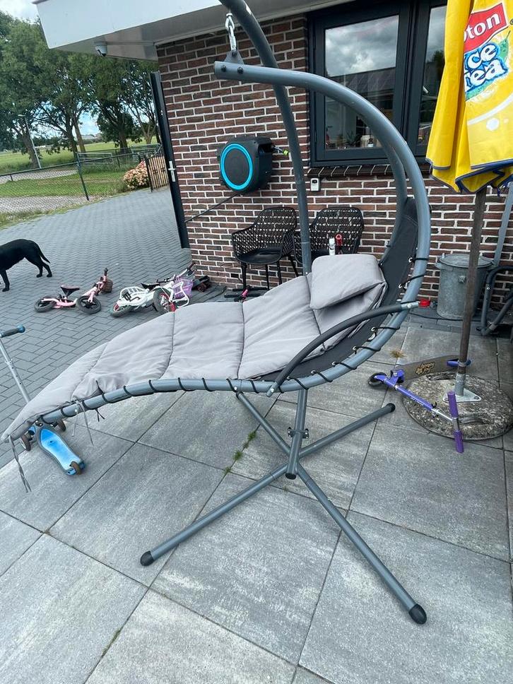 Relax Hangstoel / Schommelstoel met Kussen, Tuin en Terras, Hangmatten, Zo goed als nieuw, Eenpersoons, Met standaard, Buiten
